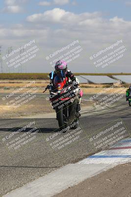 media/Nov-03-2024-TrackDaz (Sun) [[44580f4982]]/B Group/1220pm (Wheelie Bump)/